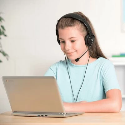 Kensington Casque audio Hi-Fi USB avec microphone 2 Kensington Casque audio Hi-Fi USB avec microphone – Image 2